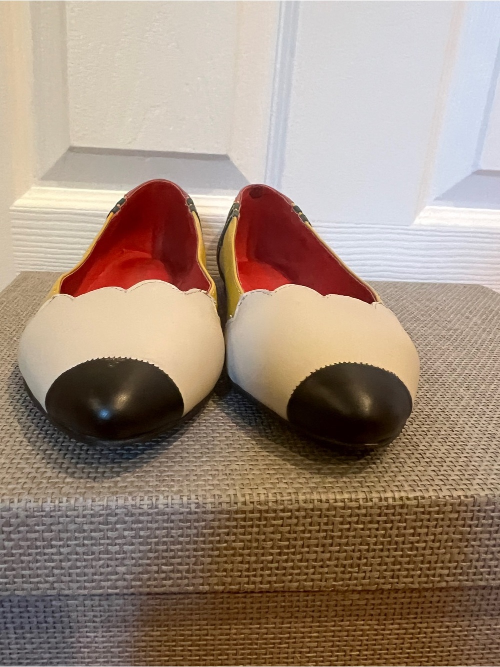 Size 5 1/2 Jeffrey Campbell Pencil Me In flats - Picture 6 of 10